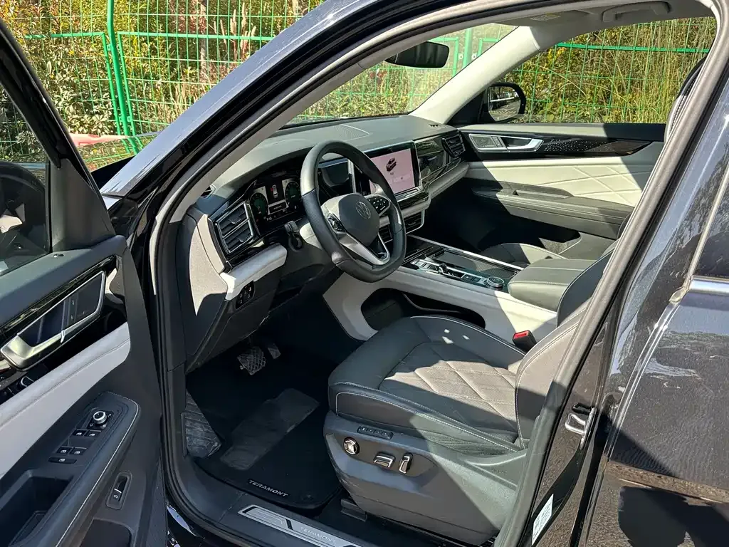 Volkswagen Teramont 2024 из CN, фото 7