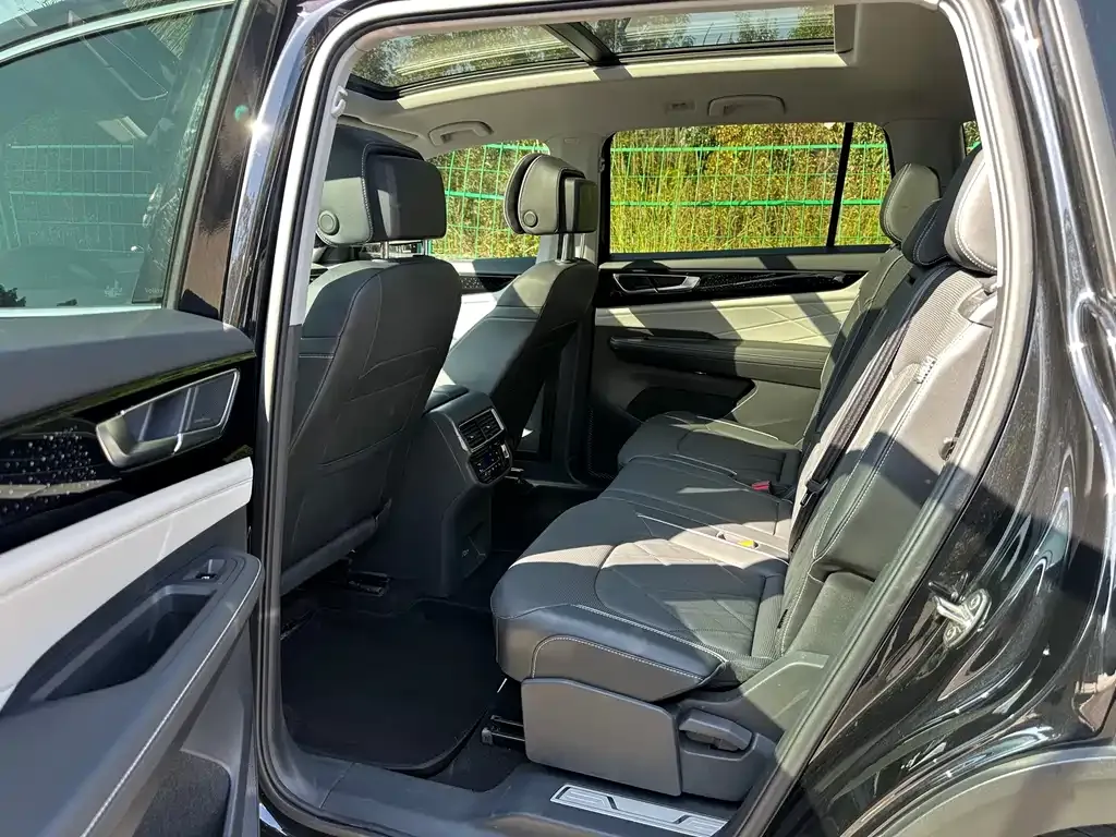Volkswagen Teramont 2024 из CN, фото 8