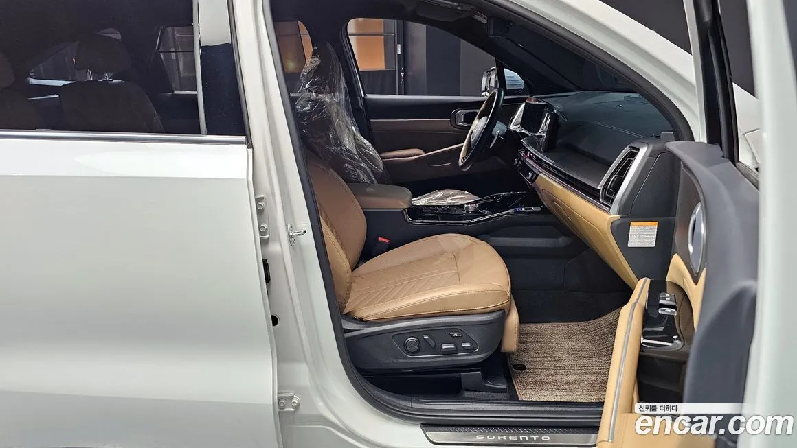 Kia Sorento — фото 10