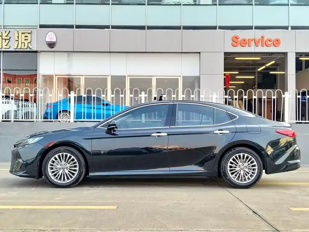 Toyota Camry 2025 из CN, фото 5