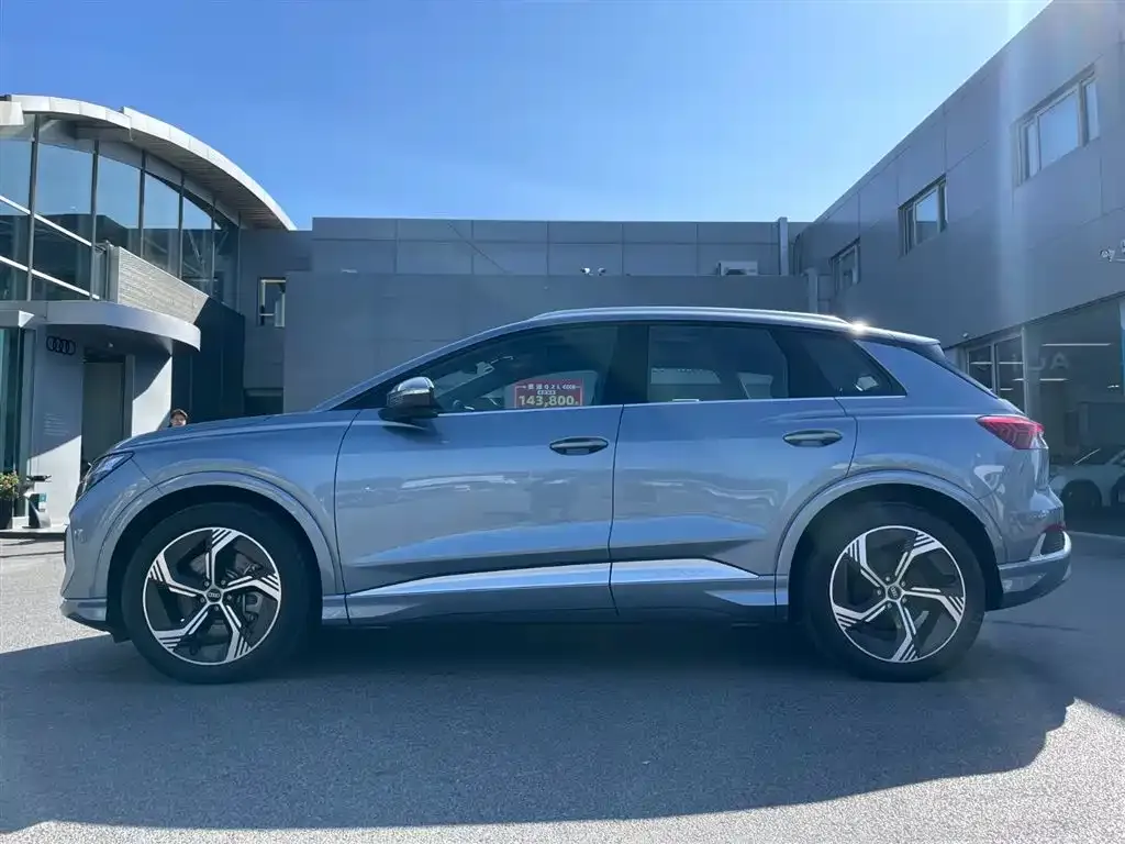Audi Q4 e-tron 2023 из CN, фото 3