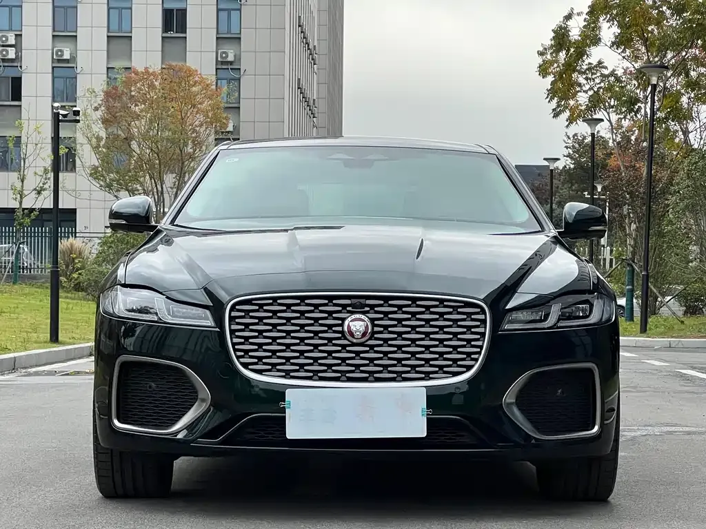 Jaguar XFL 2025 из CN, фото 1