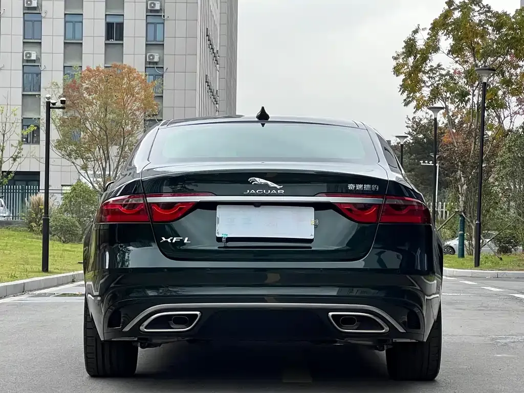 Jaguar XFL 2025 из CN, фото 4
