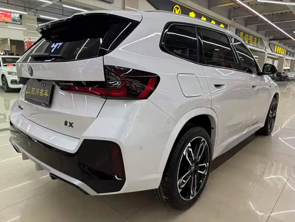 BMW X1 2023 из CN, фото 5