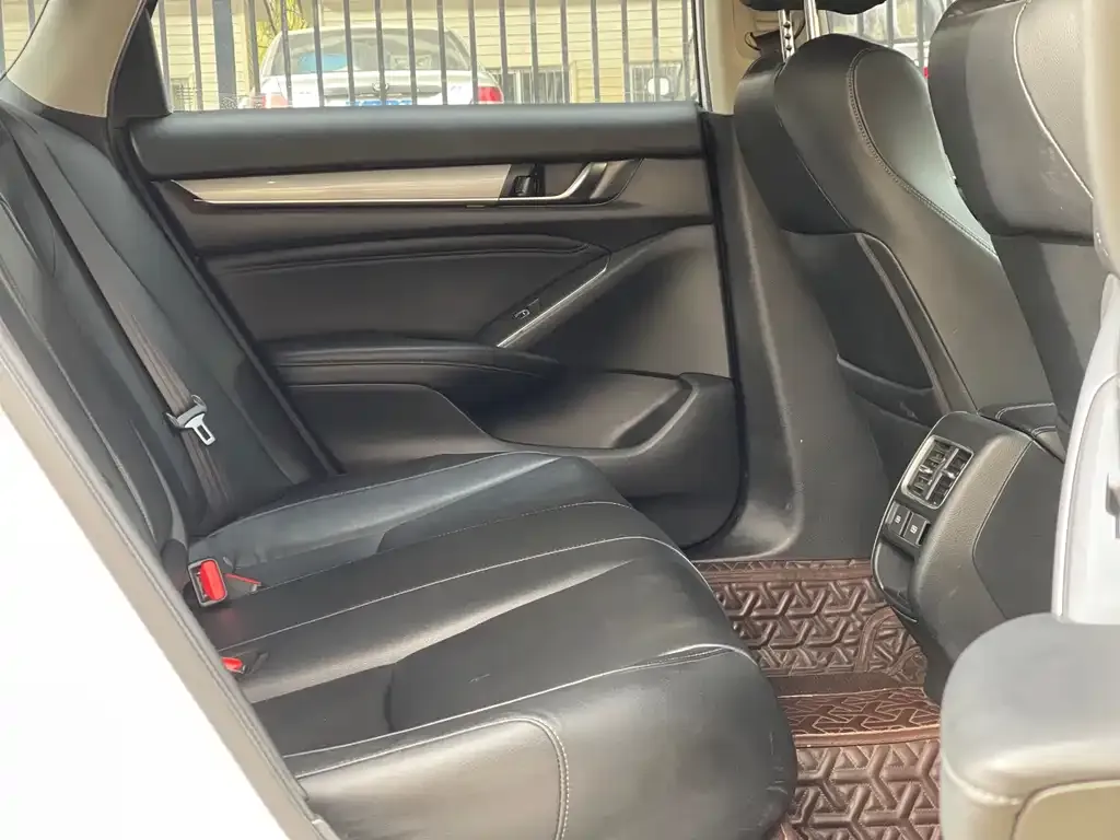 Honda Accord 2022 из CN, фото 6