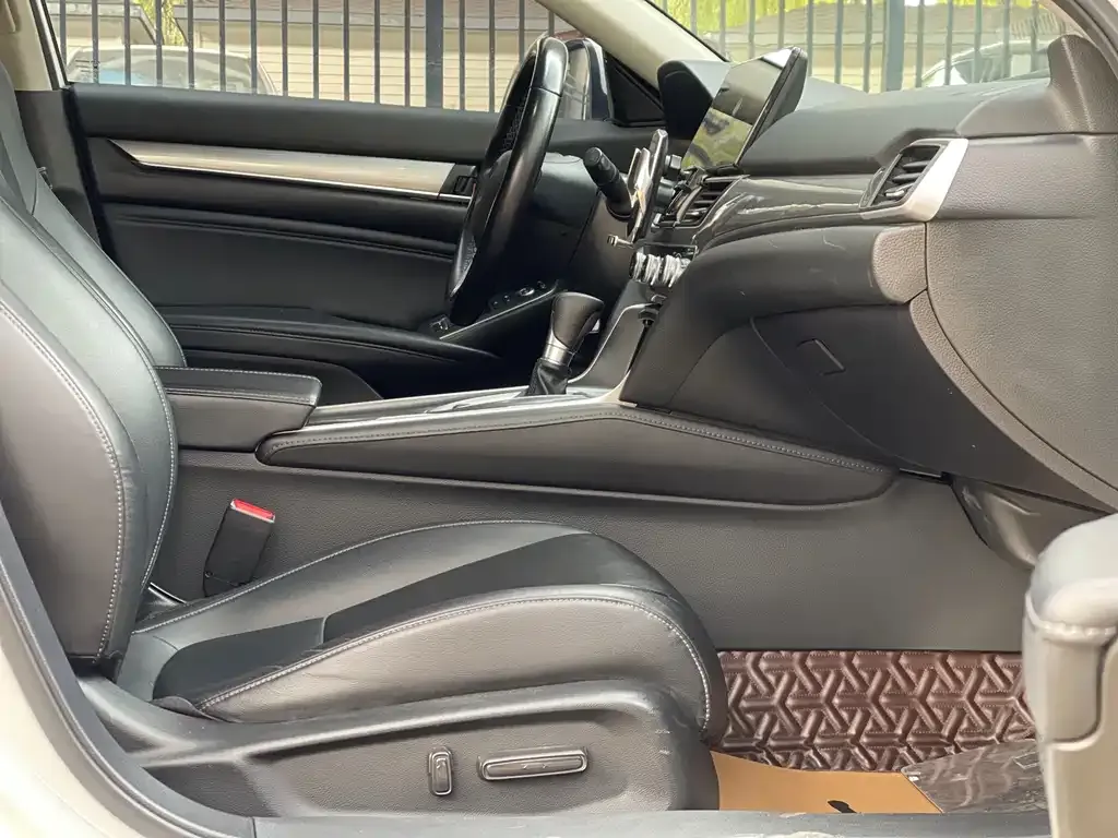 Honda Accord 2022 из CN, фото 7