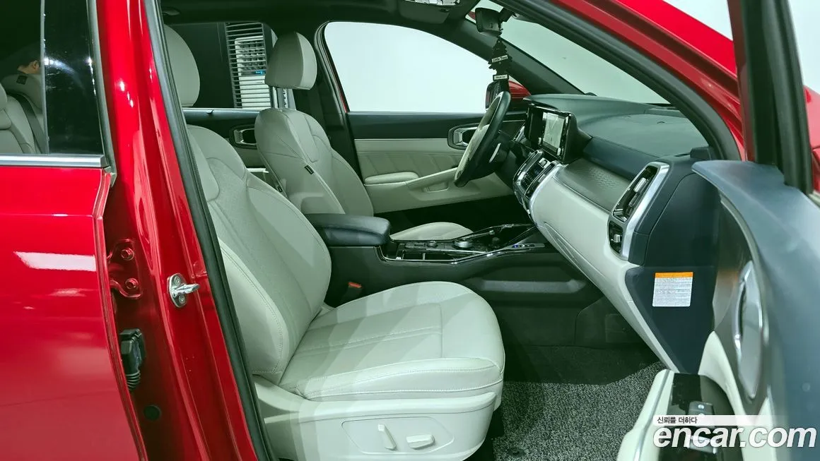 Kia Sorento — фото 10