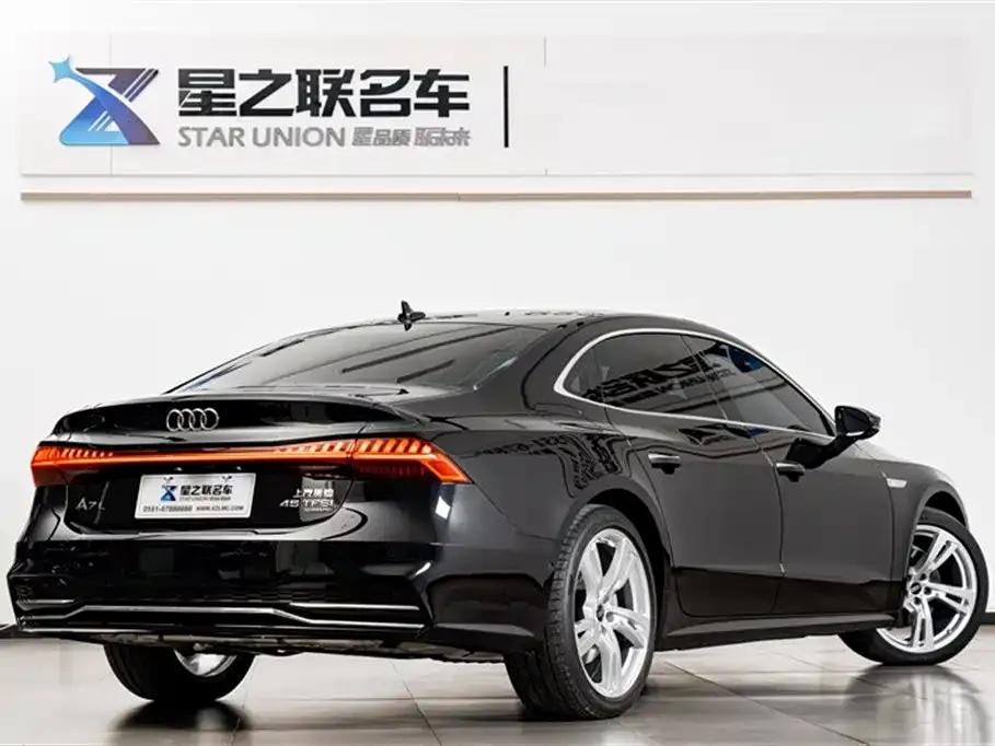 Audi A7L 2024 из CN, фото 8