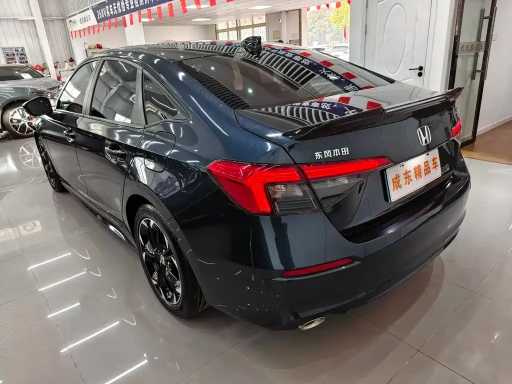 Honda Civic — фото 4