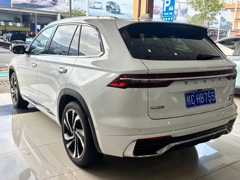 Geely Xingyue L — фото 6