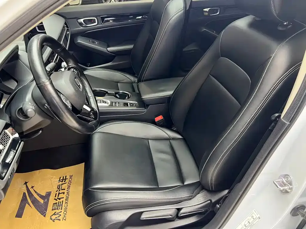 Honda Civic 2023 из CN, фото 10