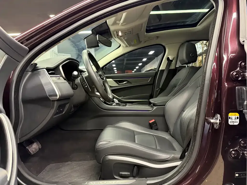 Jaguar XFL 2021 из CN, фото 4