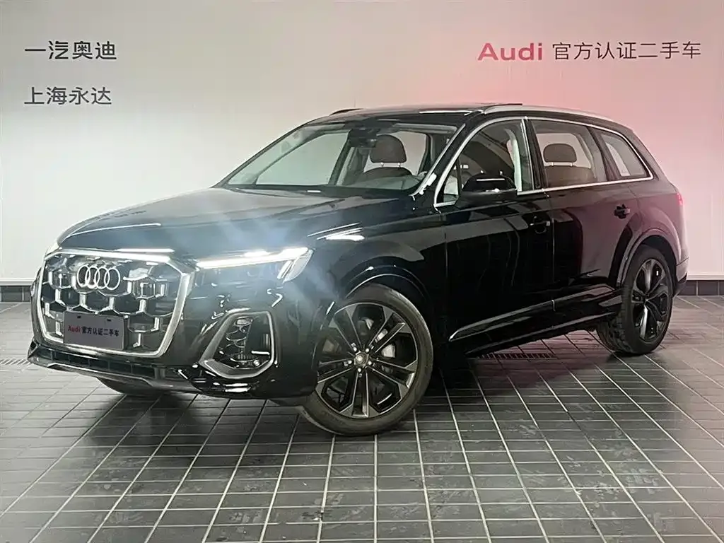 Audi Q7 2025 из CN, фото 1