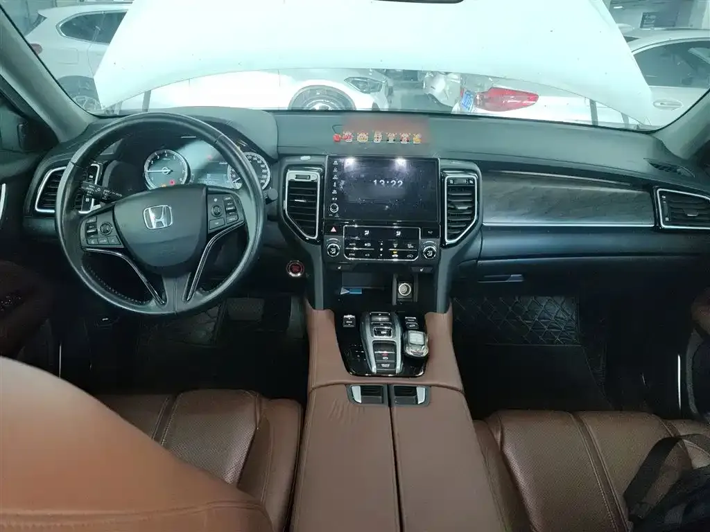 Honda UR-V 2023 из CN, фото 10