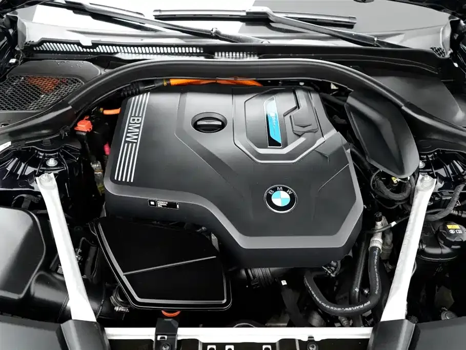 BMW 5 Series New Energy 2021 из CN, фото 5