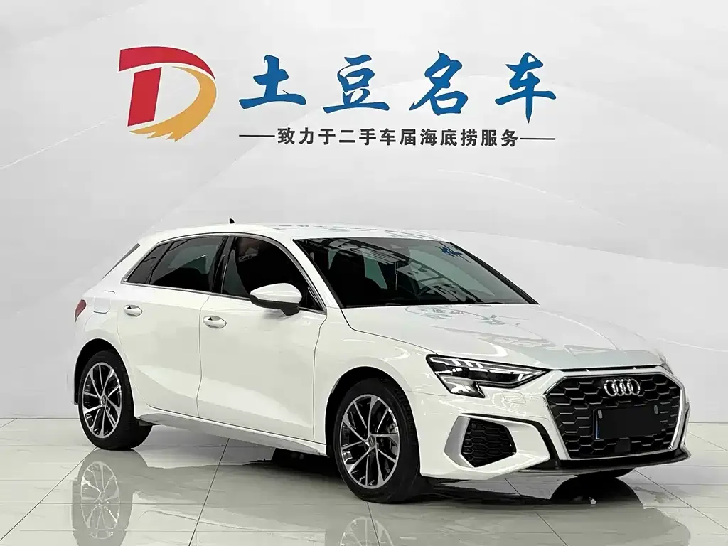 Audi A3 2021 из CN, фото 3