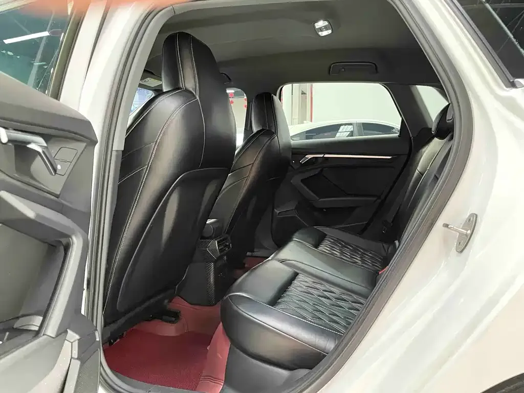 Audi A3 2021 из CN, фото 9