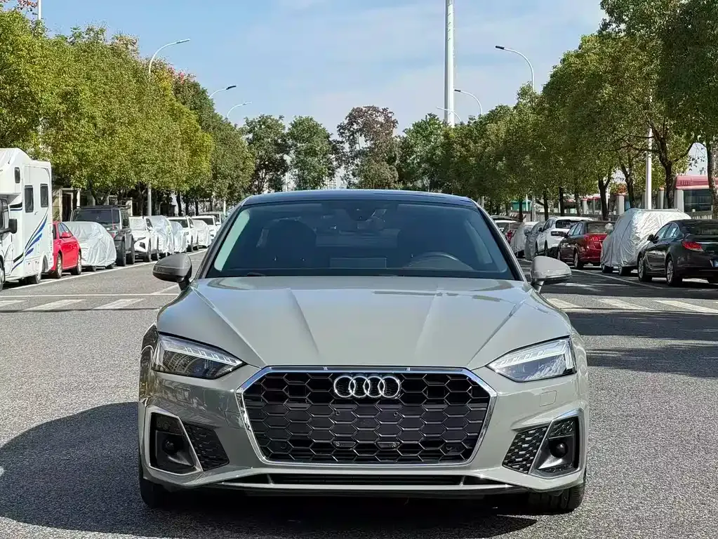 Audi A5 (Import) 2022 из CN, фото 2
