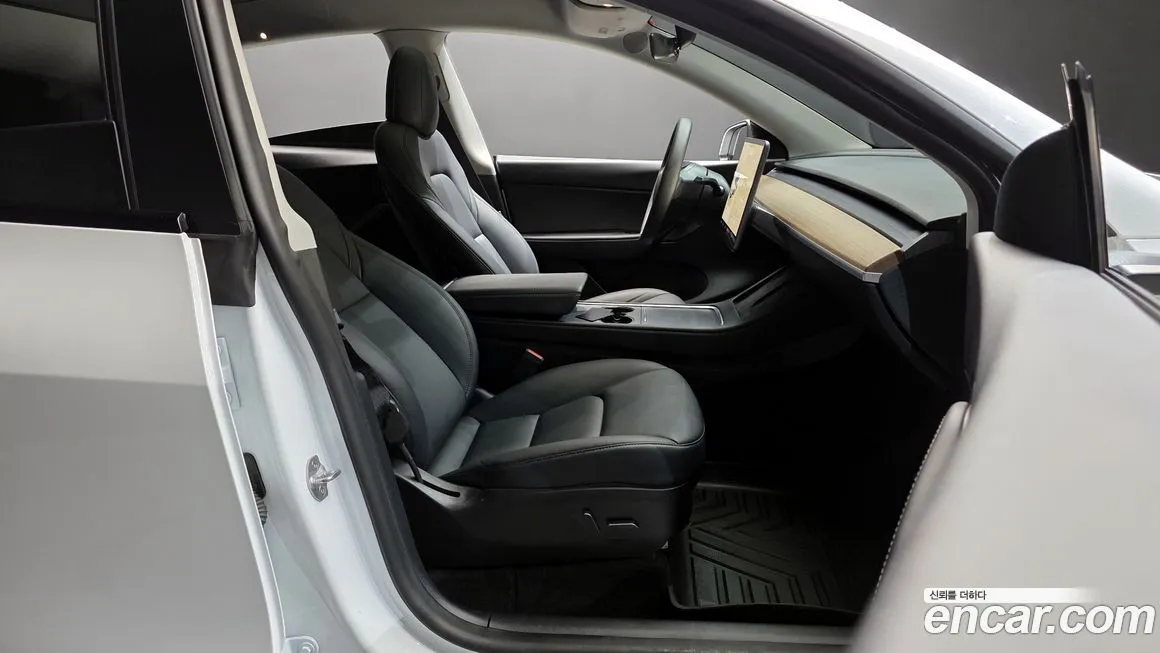 Tesla Model Y 2022 из KR, фото 10