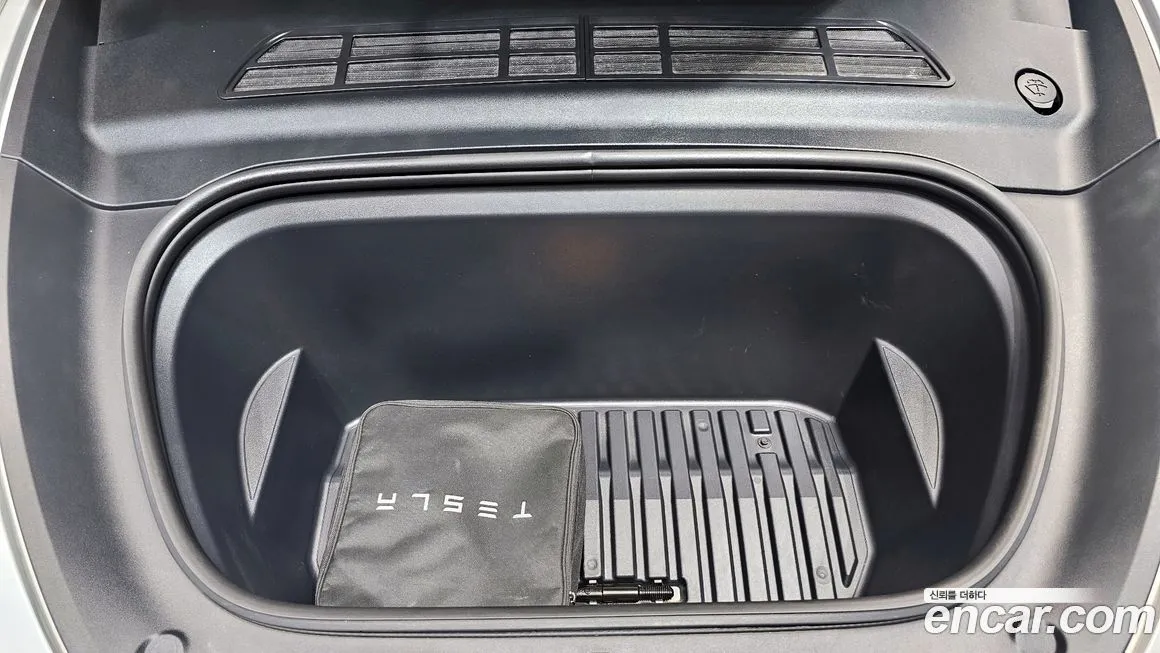 Tesla Model Y 2022 из KR, фото 6