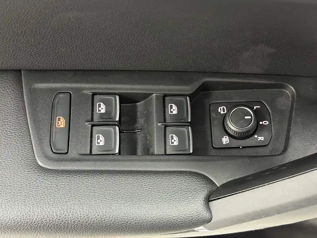 Volkswagen Tayron 2022 из CN, фото 9