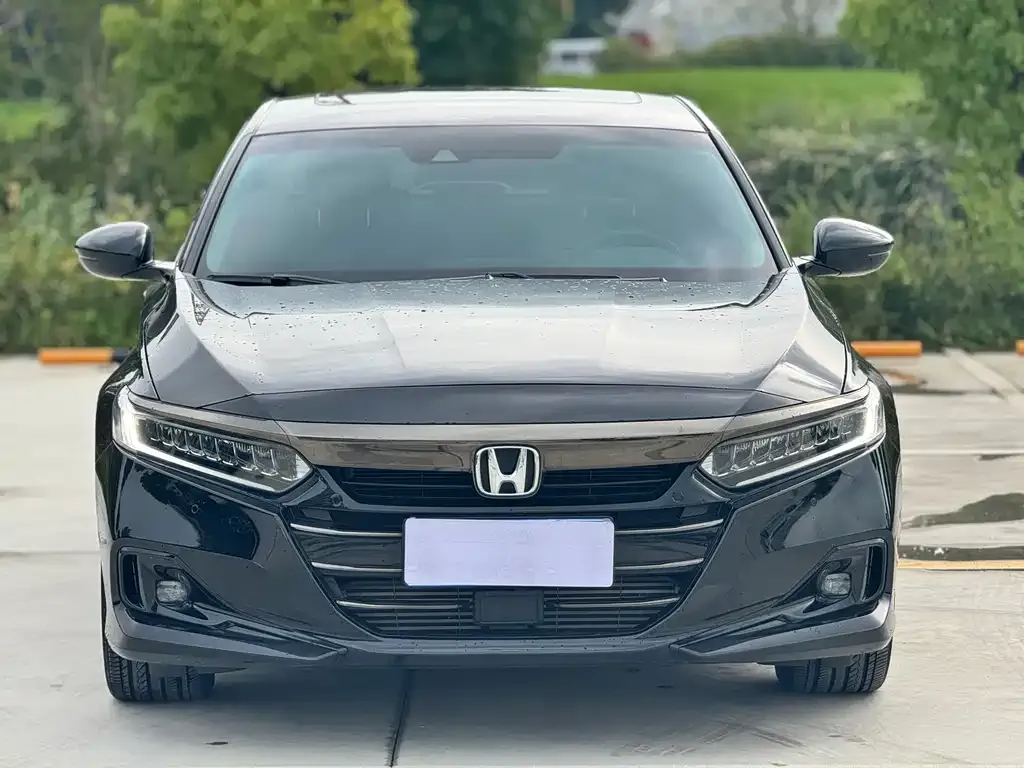 Honda Accord 2023 из CN, фото 2