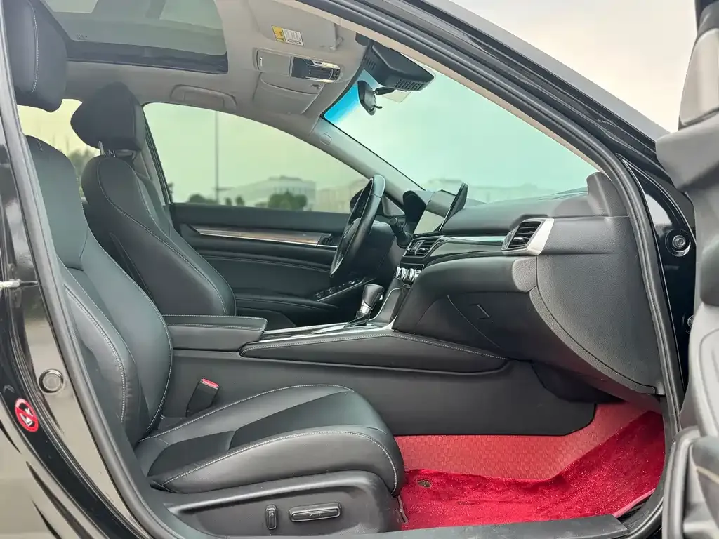 Honda Accord 2023 из CN, фото 7