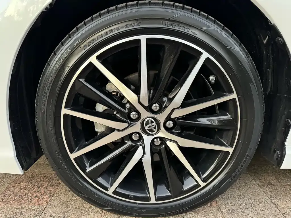 Toyota Camry 2022 из CN, фото 9