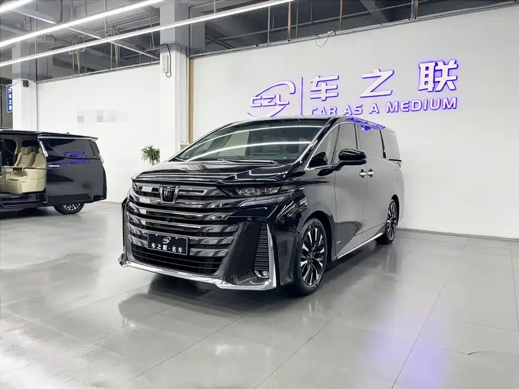 Toyota Vellfire 2025 из CN, фото 3