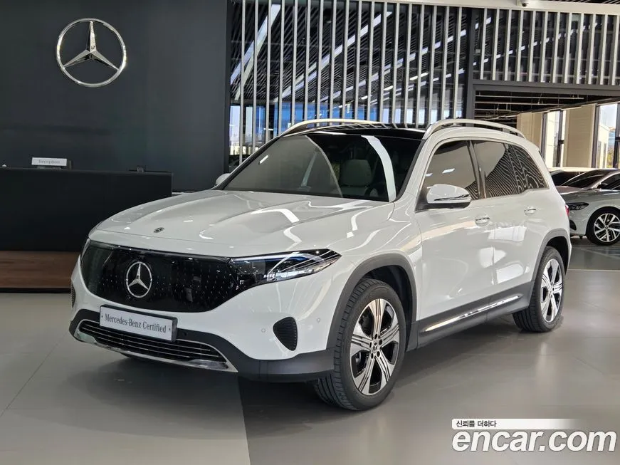 Mercedes-Benz EQB
