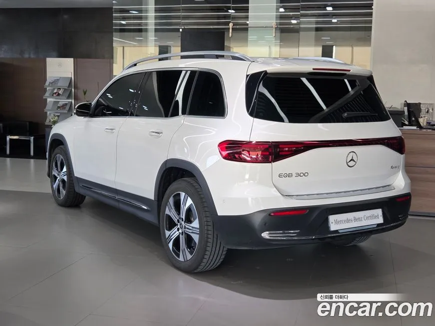 Mercedes-Benz EQB 2025 из KR, фото 2