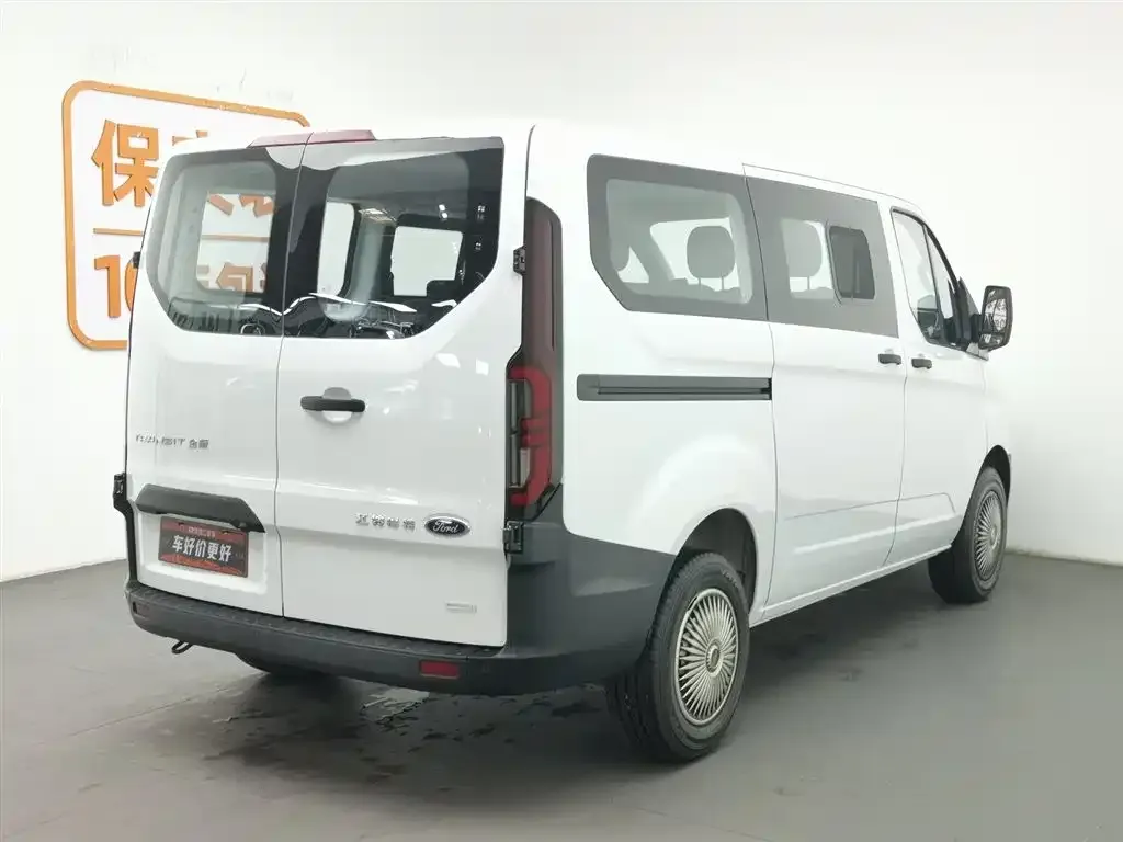 Ford Transit 2024 из CN, фото 2