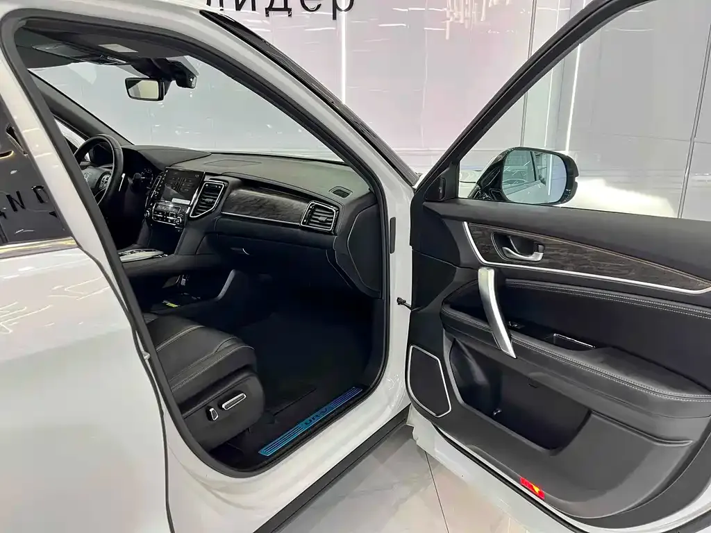 Honda UR-V 2023 из CN, фото 9