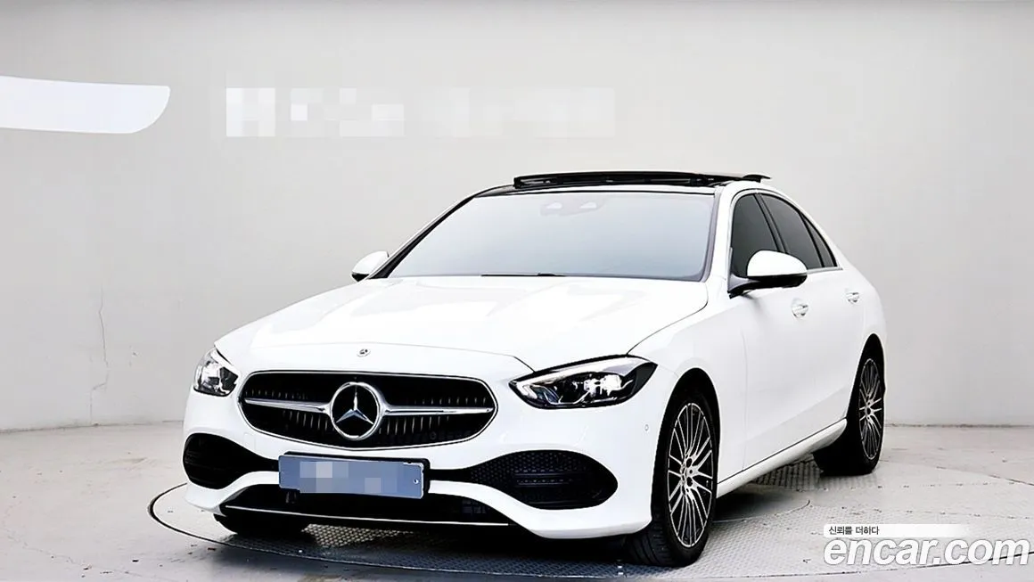 Mercedes-Benz C-Class — фото 1