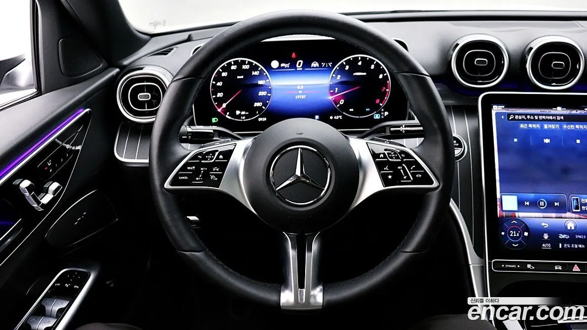 Mercedes-Benz C-Class — фото 10