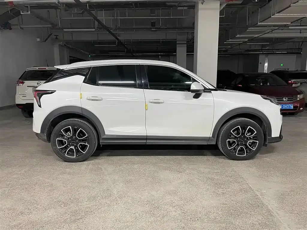 Lynk & Co 06 2022 из CN, фото 3