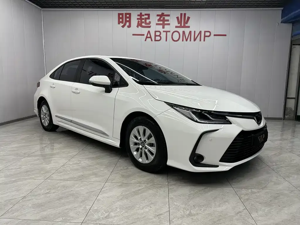 Toyota Corolla 2021 из CN, фото 2