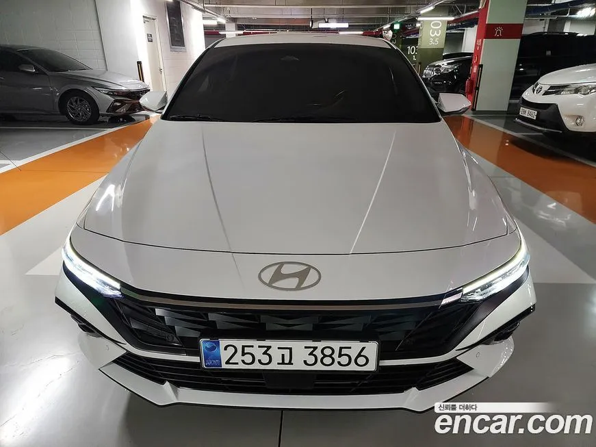 Hyundai AVANTE — фото 2