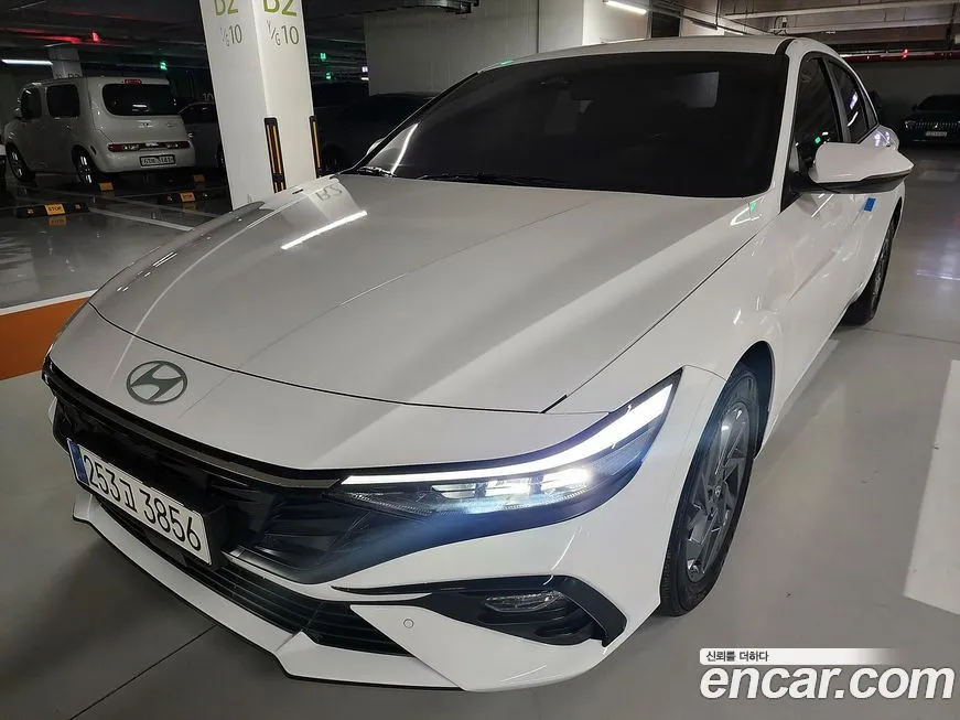 Hyundai AVANTE — фото 3