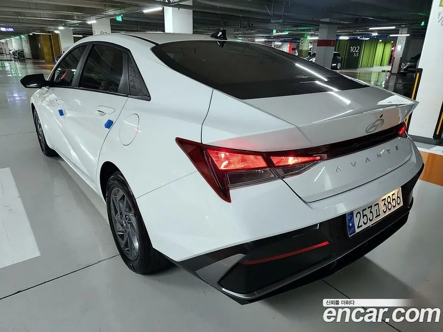 Hyundai AVANTE — фото 5