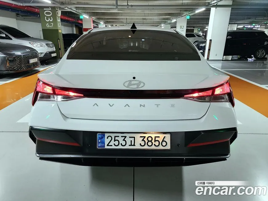 Hyundai AVANTE — фото 6