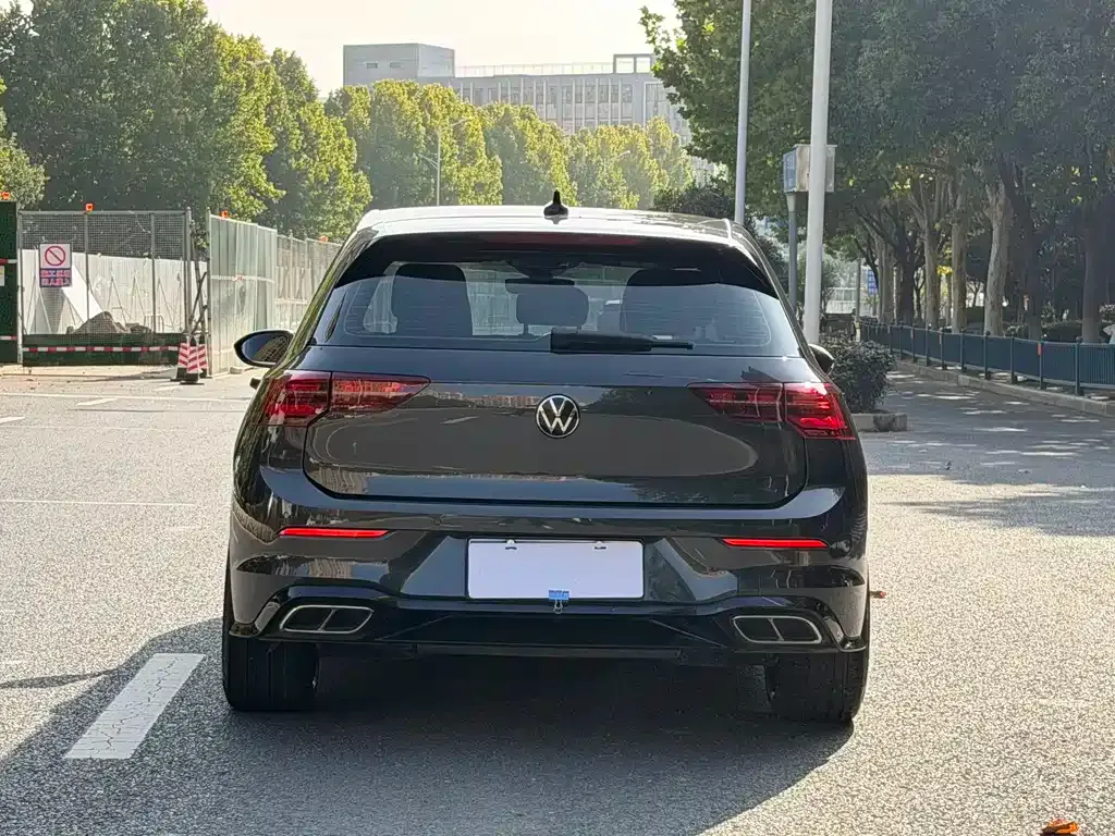 Volkswagen Golf 2021 из CN, фото 5