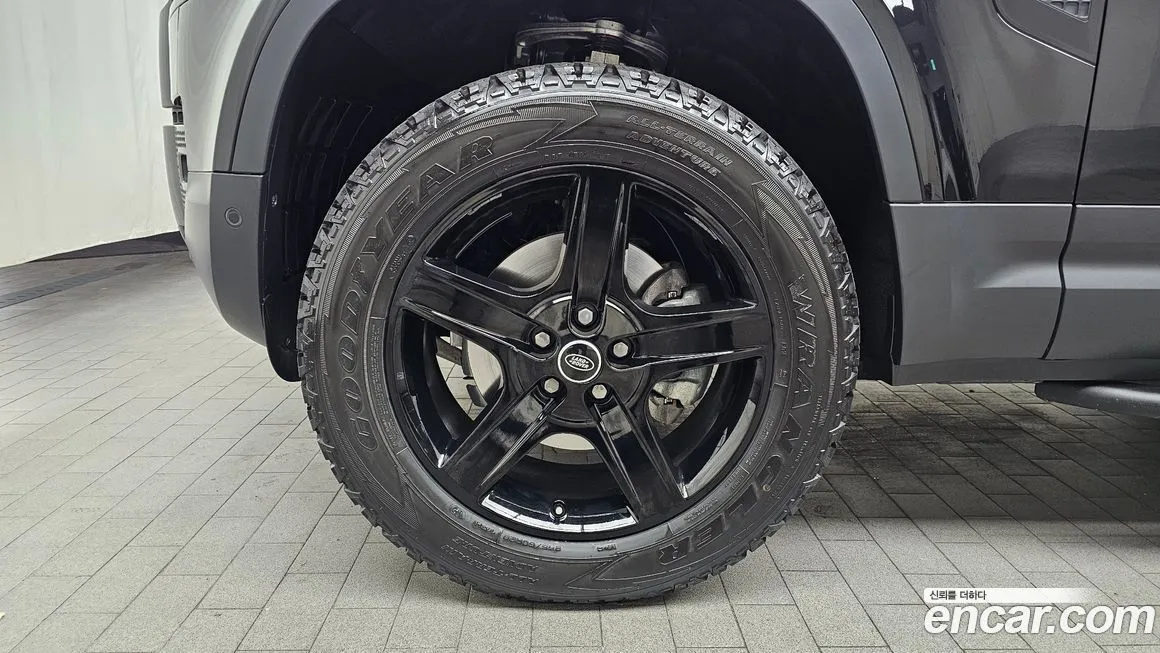 Land Rover Defender 2023 из KR, фото 5