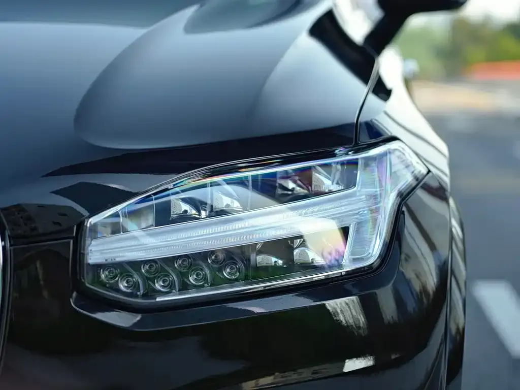 Volvo XC90 2022 из CN, фото 7