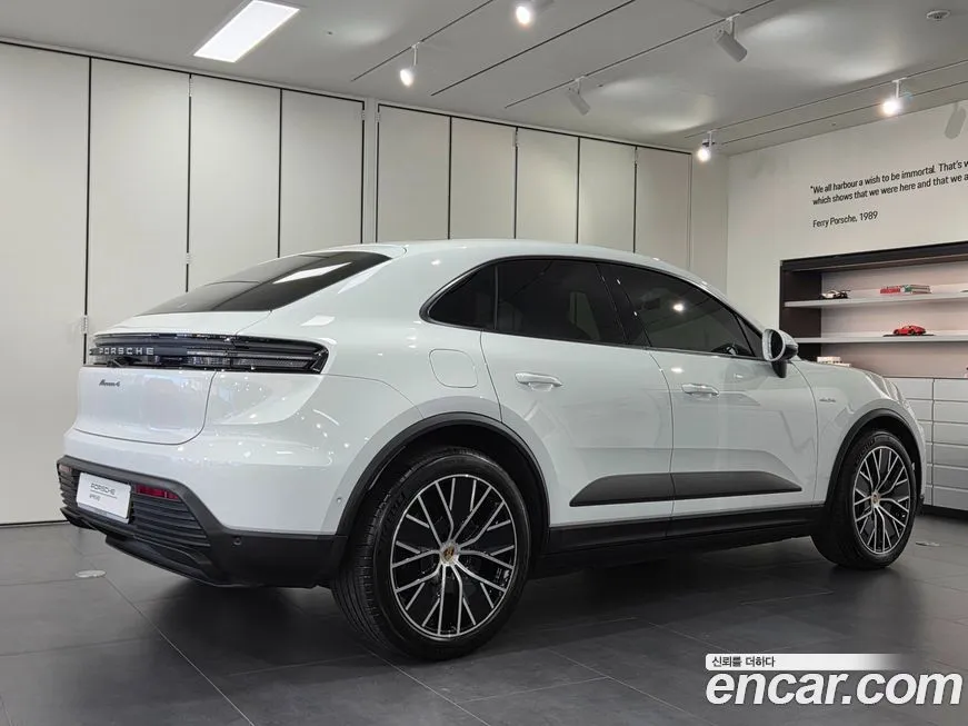 Porsche Macan 2025 из KR, фото 2