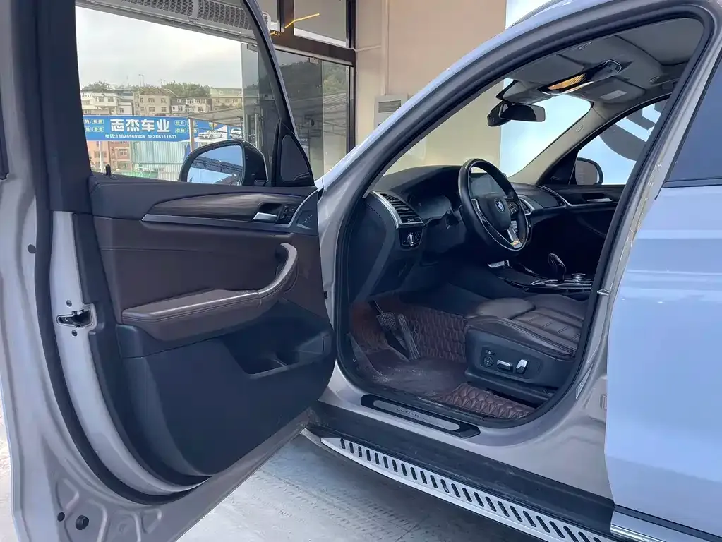 BMW X3 2021 из CN, фото 3