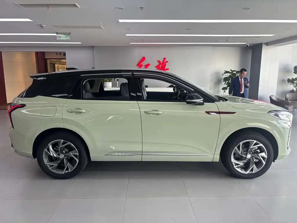 Hongqi HS3 PHEV 2025 из CN, фото 4