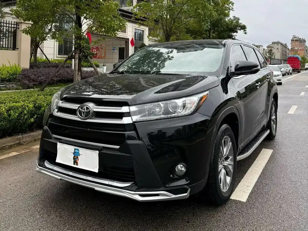 Toyota Highlander 2021 из CN, фото 1