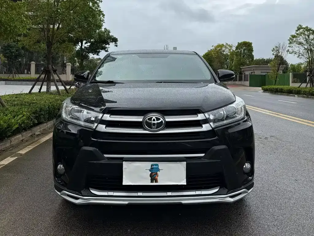 Toyota Highlander 2021 из CN, фото 2