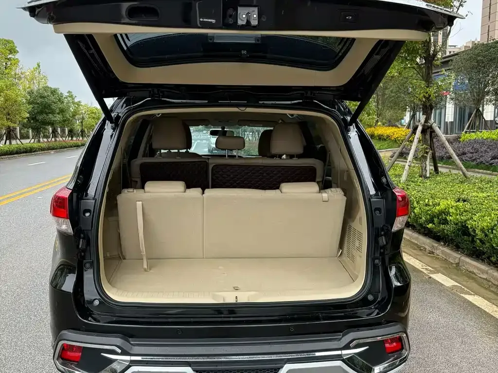 Toyota Highlander 2021 из CN, фото 9
